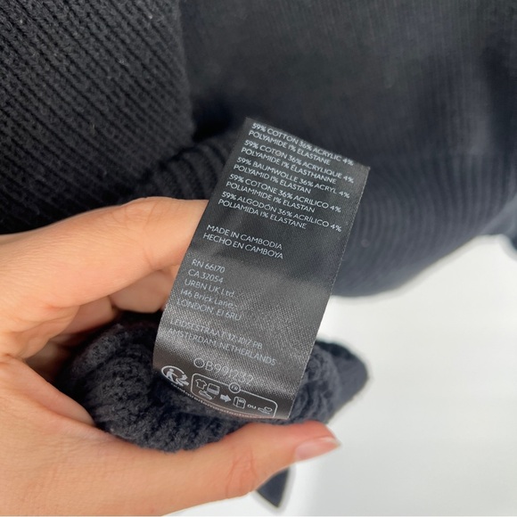 Free People x Tricia Fix Exploded Bow Black Knit Reworked Oversized Sweater S - Picture 9 of 9